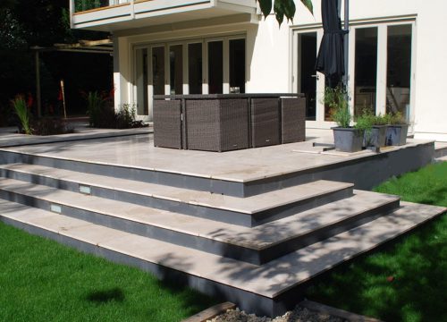 Outdoor Living - Patio with stairs