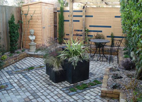 Small Garden Design - Courtyard